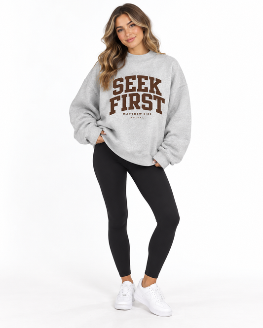 Seek First Mockneck Sweatshirt